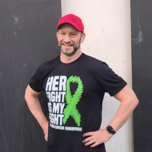 glenn kelling coaching in crossfit gym